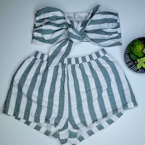 Women's Etophe Studios Outfit small